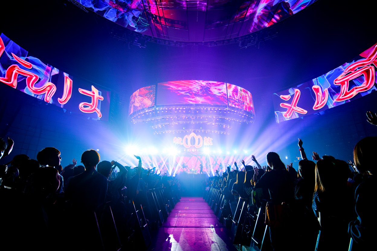 Live concert stream to 250,000 viewers in Japan